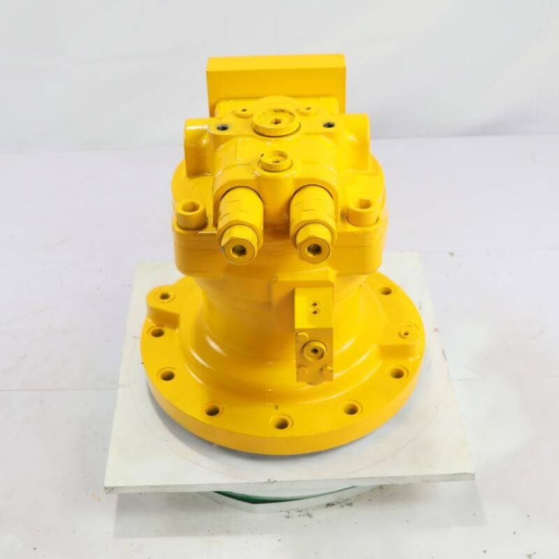 R210-7 M2X150-12 Excavator Swing Motor Parts Excavator Swing Device